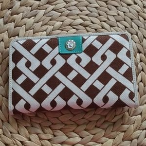 Spartina Madison Wallet